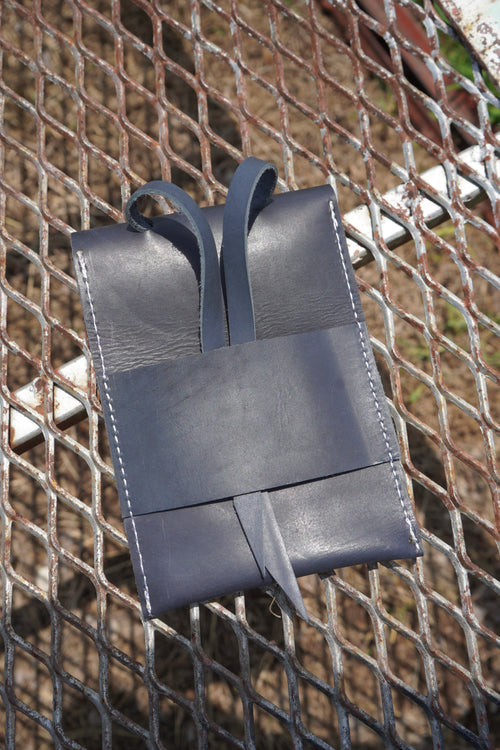 Back Cinch Phone Holder
